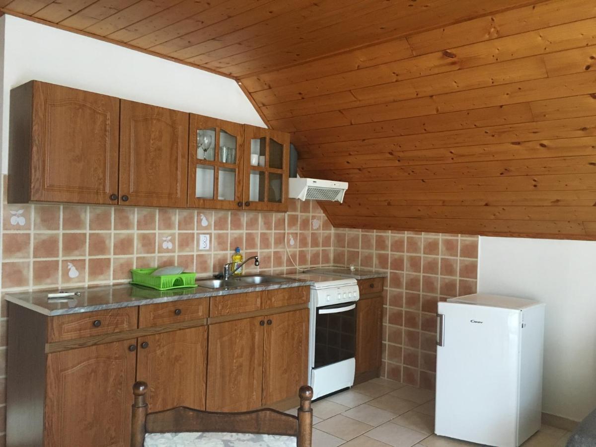 Naphaz Apartman Tiszafüred Zewnętrze zdjęcie